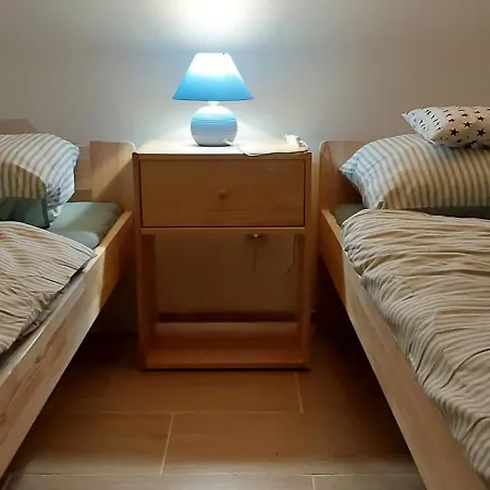 Tygiel Krzywa, Beskid Niski Apartmán Krzywa (Gorlice)