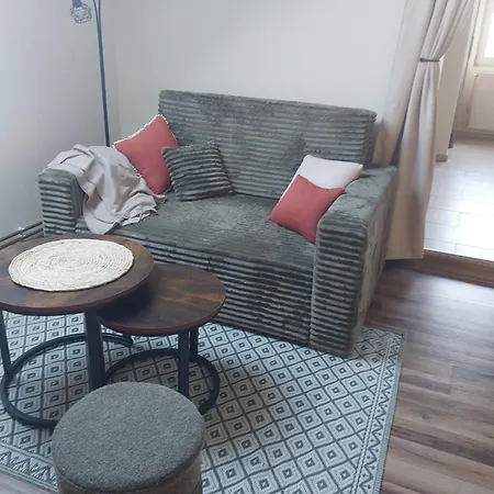 Tygiel Krzywa, Beskid Niski Apartman